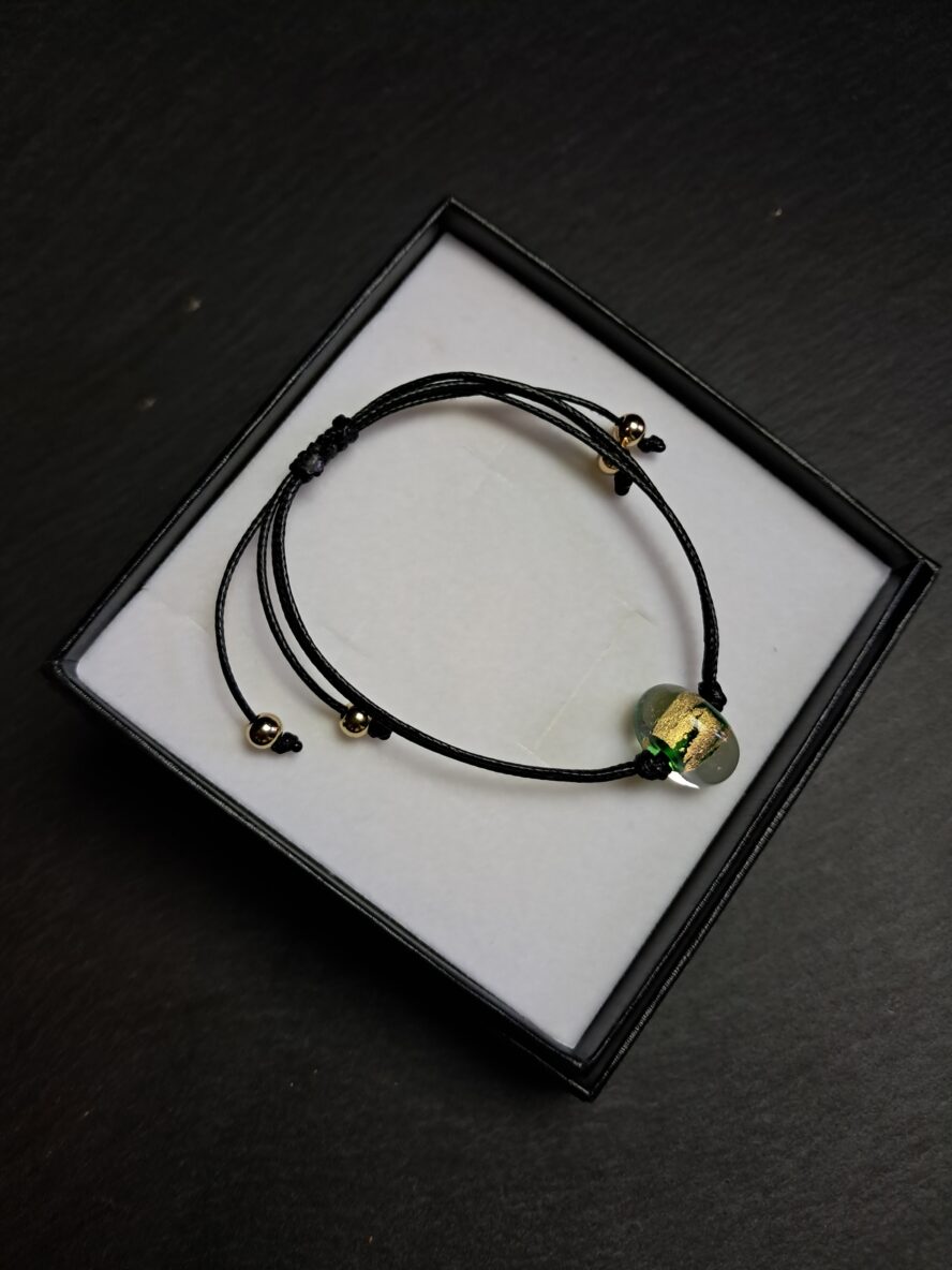 Lumière Dorée, Bracelet, Vert Emeraude. - QUENTIN VALENTIN, BRACELET AJUSTABLE CRISTAL DE MURANO FEUILLE OR 24 CARATS VERT EMERAUDE ; 4