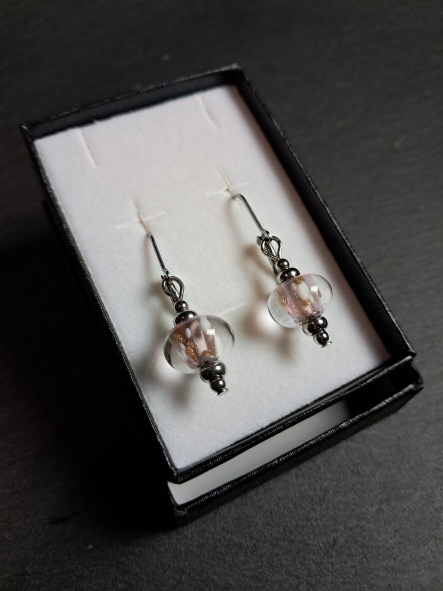 Aventurine, Boucles d’Oreilles, Rose. - QUENTIN VALENTIN, BOUCLES OREILLES CRISTAL DE MURANO AVENTURINE ROSE ; 4