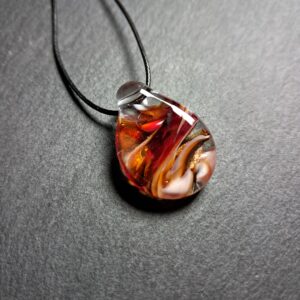 Aventurine, Pendentif Aquarium, Rouge. - QUENTIN VALENTIN, COLLIER PENDENTIF AQUARIUM CRISTAL DE MURANO AVENTURINE ROUGE ; 2