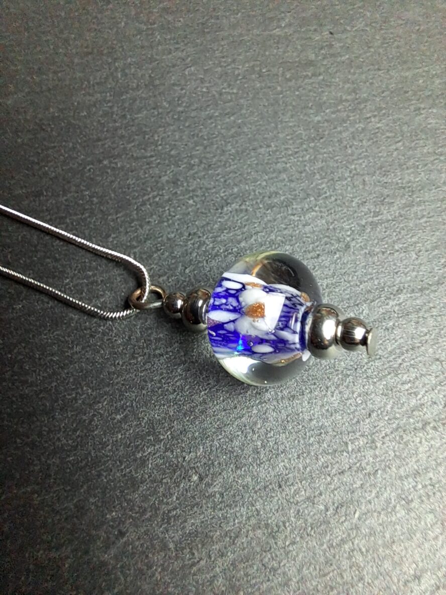 QUENTIN VALENTIN, COLLIER PENDENTIF PERLE CRISTAL DE MURANO AVENTURINE BLEU COBALT ; 3